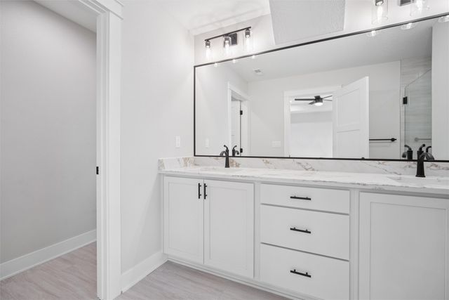 14311 Catalpa Drive, Urbandale, IA 50323