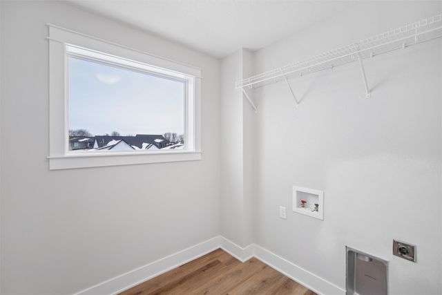 14311 Catalpa Drive, Urbandale, IA 50323