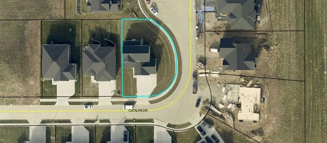 14311 Catalpa Drive, Urbandale, IA 50323