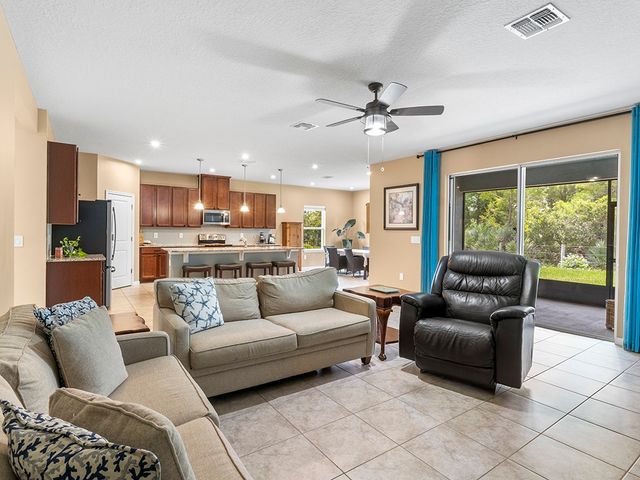 4227 Keeson Circle, Vero Beach, FL 32967