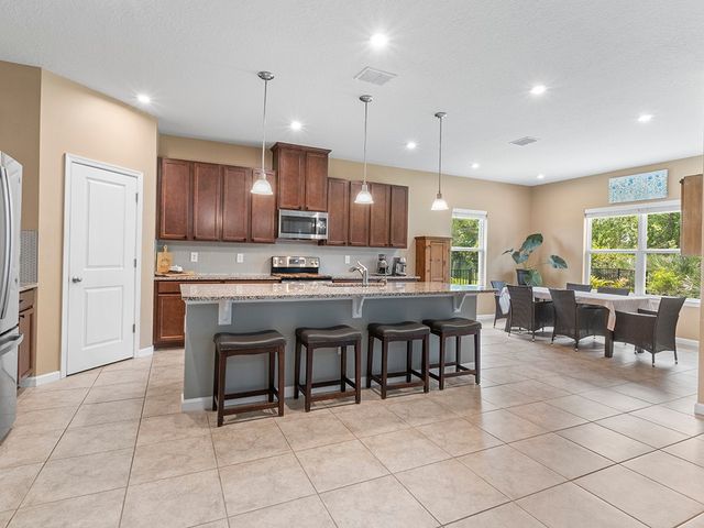 4227 Keeson Circle, Vero Beach, FL 32967