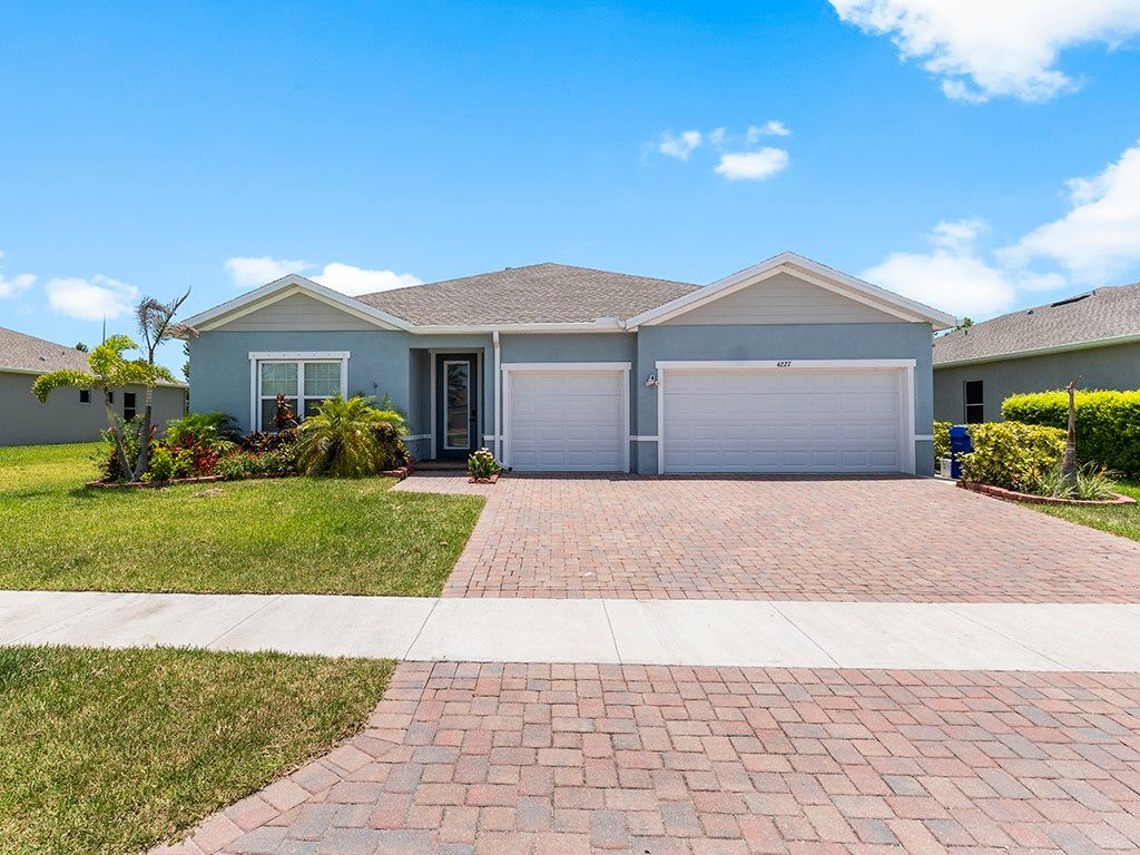 4227 Keeson Circle, Vero Beach, FL 32967