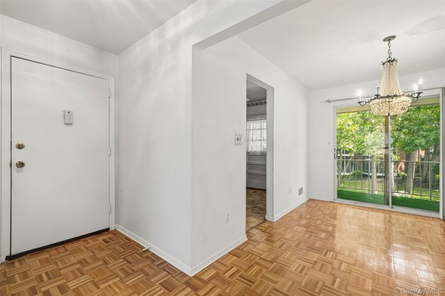 35 Milford Lane X8, Suffern, NY 10901