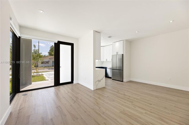 6852 NW 4 AVE 0, Miami, FL 33150