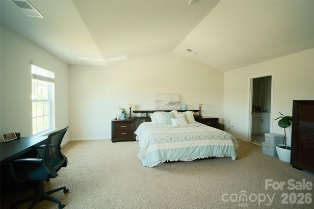 8022 Rowling Drive, Charlotte, NC 28215