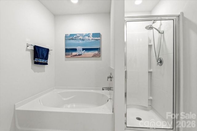 8022 Rowling Drive, Charlotte, NC 28215