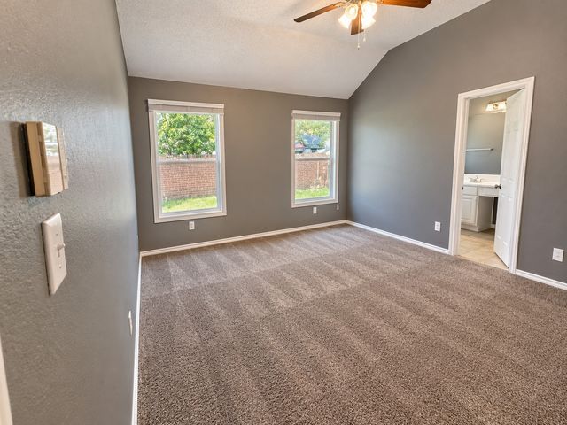 5634 Indian Hill Drive, Arlington, TX 76018