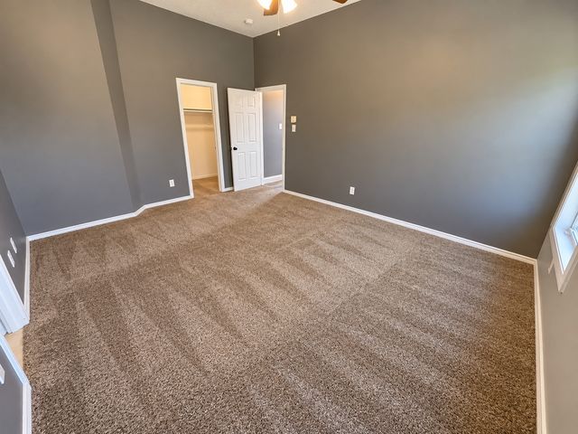 5634 Indian Hill Drive, Arlington, TX 76018