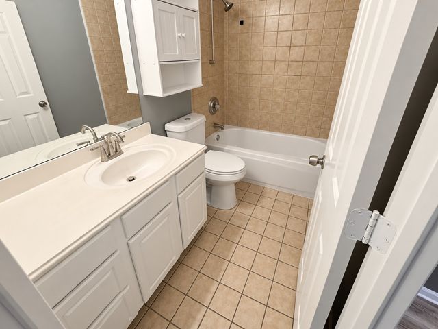 5634 Indian Hill Drive, Arlington, TX 76018