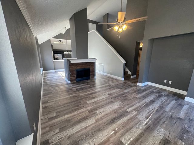 5634 Indian Hill Drive, Arlington, TX 76018