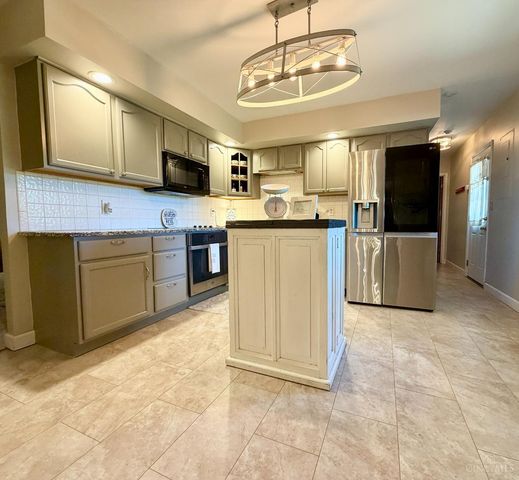 128 Stadia, Franklin, OH 45005