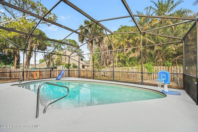 757 Penguin Avenue NE, Palm Bay, FL 32907