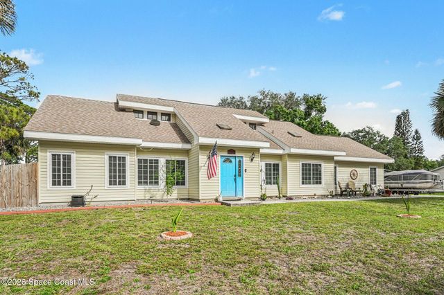757 Penguin Avenue NE, Palm Bay, FL 32907