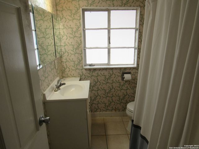 229 Natalen Ave Apt 4, San Antonio, TX 78209