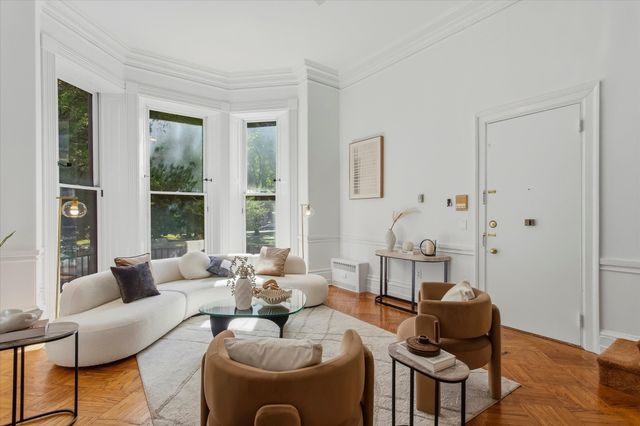 41 Commonwealth Ave 3, Boston, MA 02116