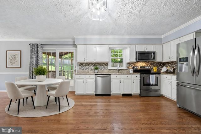 6396 DEVONSHIRE LN, Frederick, MD 21703