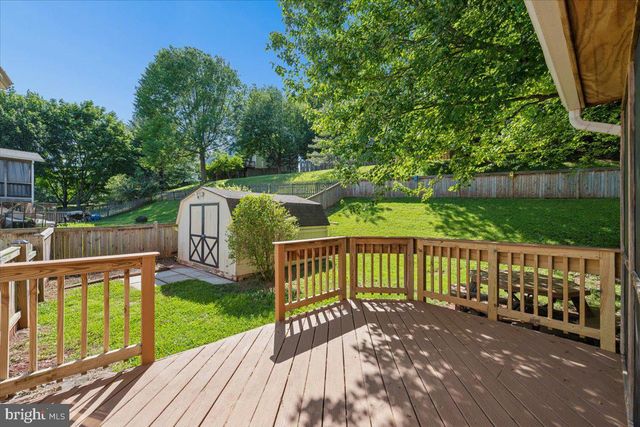 6396 DEVONSHIRE LN, Frederick, MD 21703