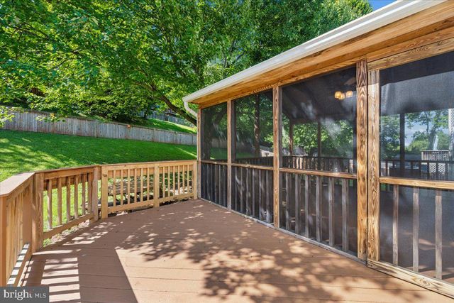 6396 DEVONSHIRE LN, Frederick, MD 21703