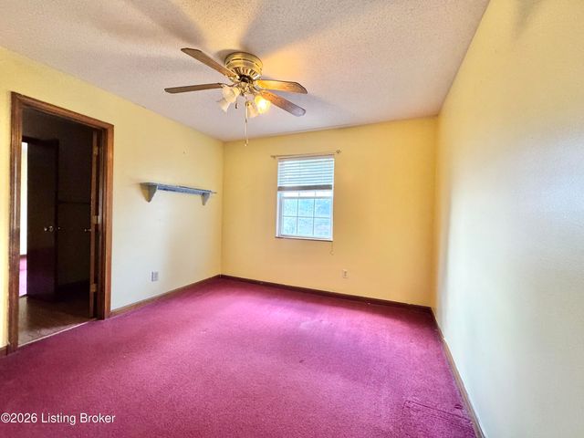 406 College View Dr, Elizabethtown, KY 42701