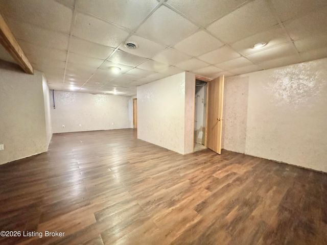 406 College View Dr, Elizabethtown, KY 42701