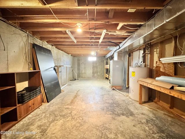 406 College View Dr, Elizabethtown, KY 42701