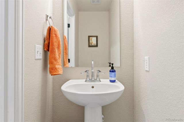 18080 E Orchard Place, Aurora, CO 80016