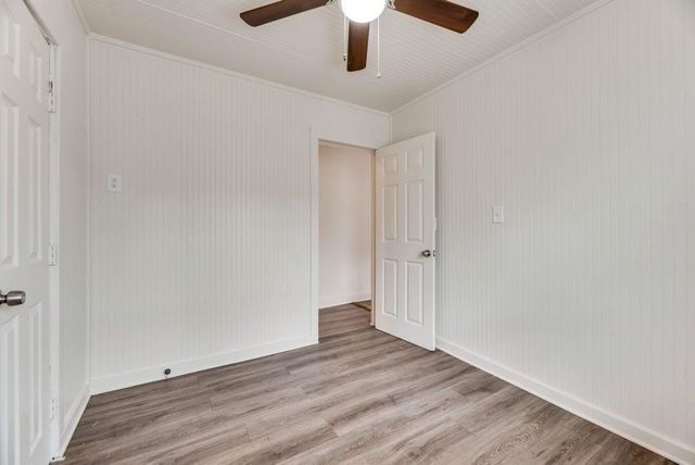 1915 Alaska Avenue, Dallas, TX 75216