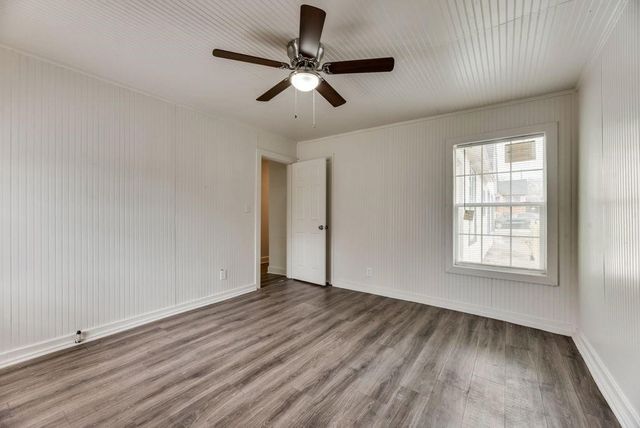 1915 Alaska Avenue, Dallas, TX 75216
