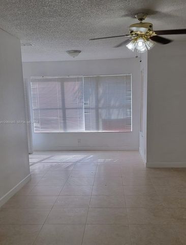 2926 S University Dr 6102, Davie, FL 33328