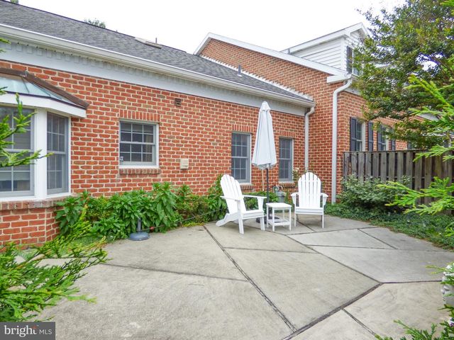 2006 WYNTRE BROOKE DR SW, York, PA 17403