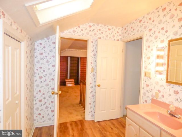 2006 WYNTRE BROOKE DR SW, York, PA 17403