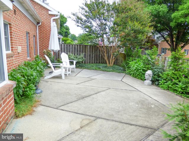 2006 WYNTRE BROOKE DR SW, York, PA 17403