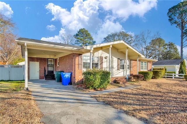 2175 Quailridge Drive, Fayetteville, NC 28304