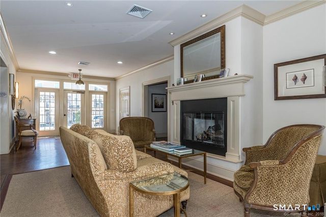 85 Camp Avenue APT 10I, Stamford, CT 06907