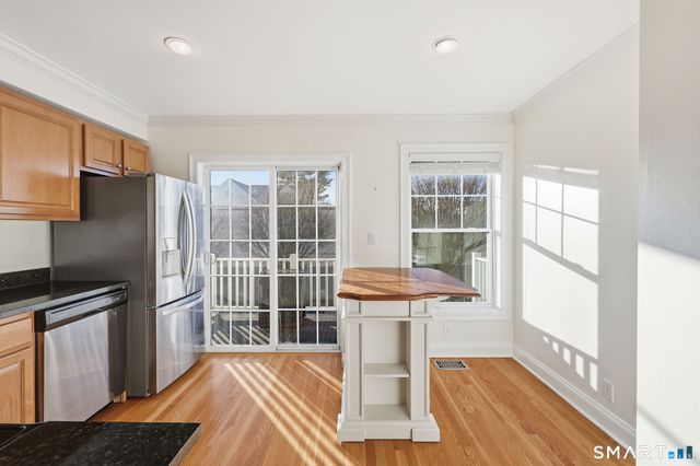 85 Camp Avenue APT 10I, Stamford, CT 06907