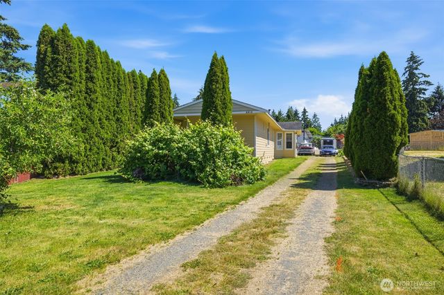 8516 Pepperidge Lane SE, Yelm, WA 98597
