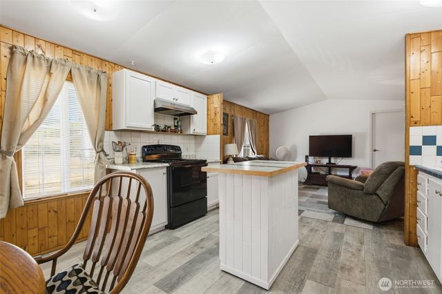 8516 Pepperidge Lane SE, Yelm, WA 98597