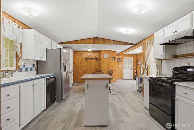 8516 Pepperidge Lane SE, Yelm, WA 98597
