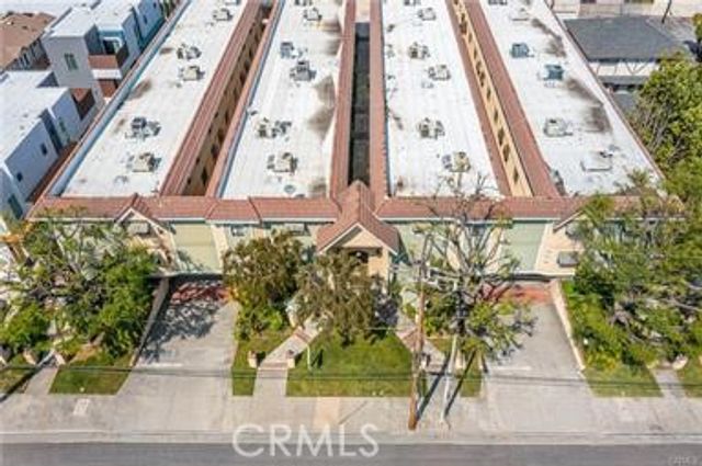 25 Palmetto F, Alhambra, CA 91801