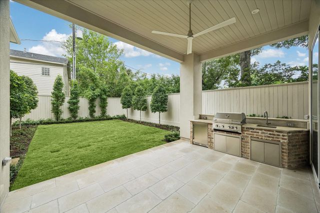 3717 Chevy Chase Drive, Houston, TX 77019