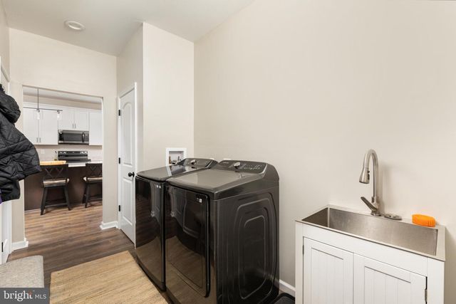 412 MILE RIDGE EST, Strasburg, VA 22641