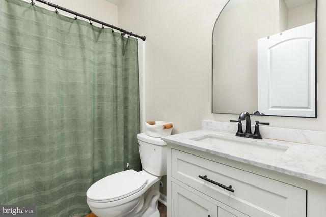 412 MILE RIDGE EST, Strasburg, VA 22641