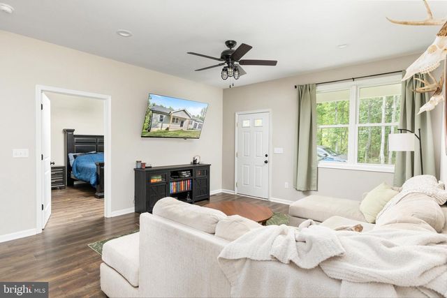 412 MILE RIDGE EST, Strasburg, VA 22641