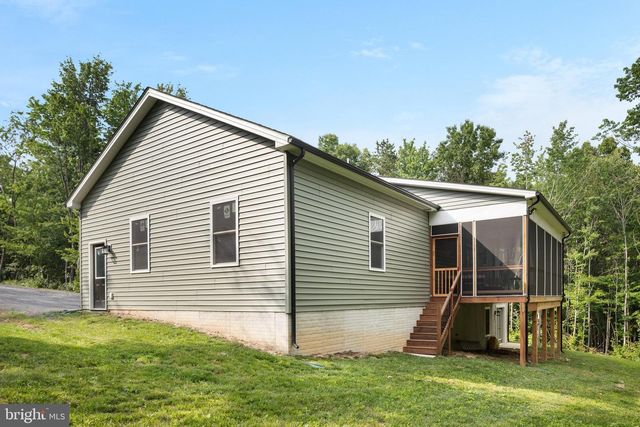 412 MILE RIDGE EST, Strasburg, VA 22641