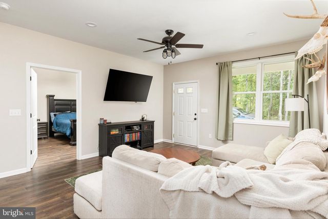 412 MILE RIDGE EST, Strasburg, VA 22641