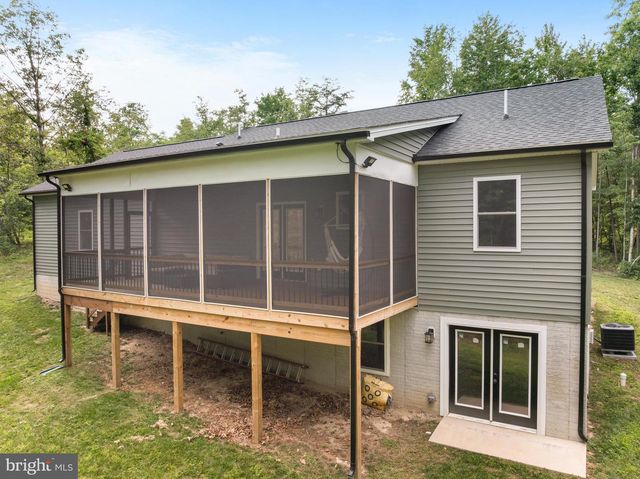 412 MILE RIDGE EST, Strasburg, VA 22641