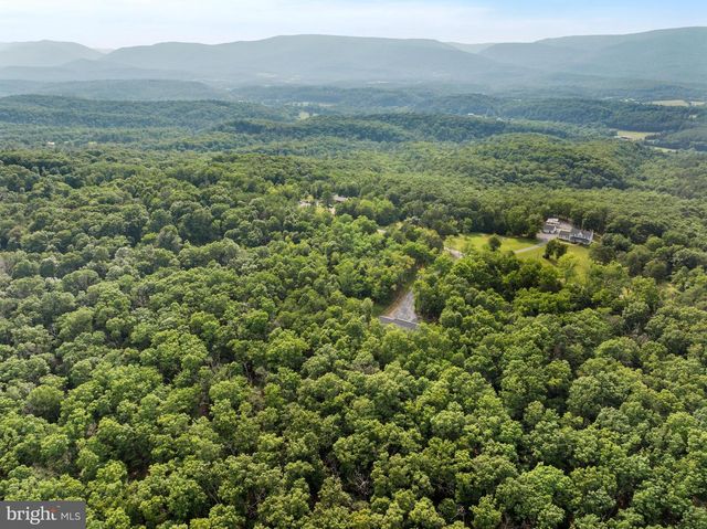 412 MILE RIDGE EST, Strasburg, VA 22641