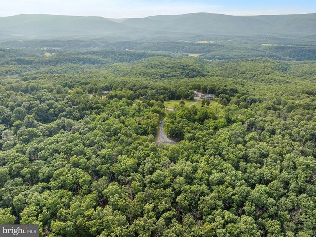 412 MILE RIDGE EST, Strasburg, VA 22641
