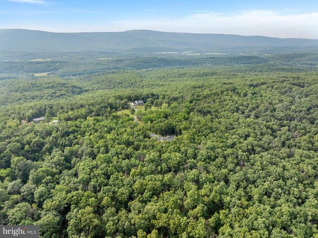 412 MILE RIDGE EST, Strasburg, VA 22641