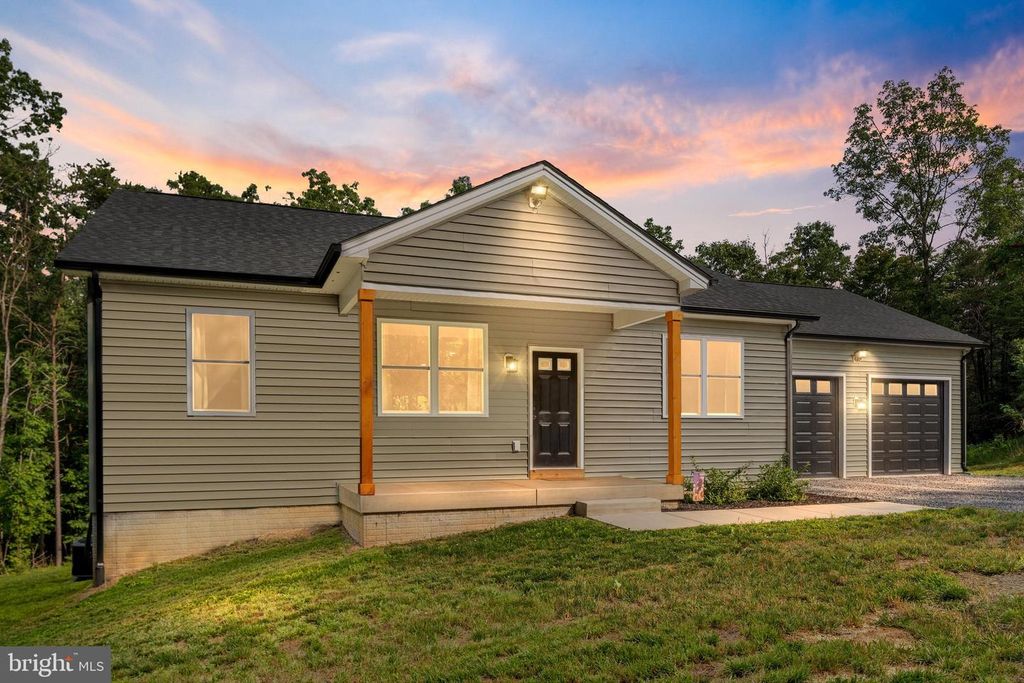 412 MILE RIDGE EST, Strasburg, VA 22641